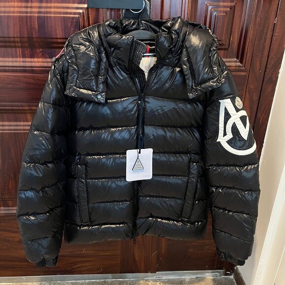 Moncler Other - Moncler Black Zipper Men's Hooded Down Jacket